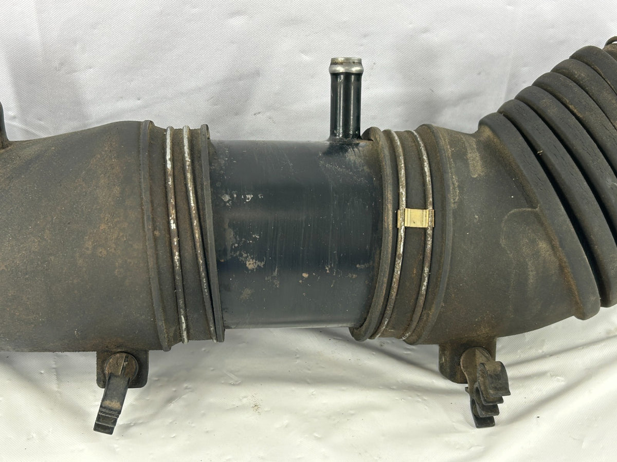 88–90 Toyota Land Cruiser FJ62 Air Intake Filter Cleaner Hose OEM 17882-61070