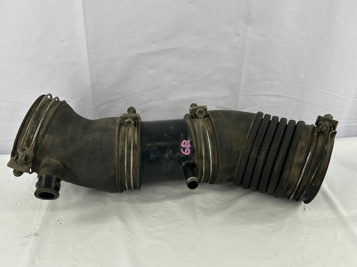 88–90 Toyota Land Cruiser FJ62 Air Intake Filter Cleaner Hose OEM 17882-61070