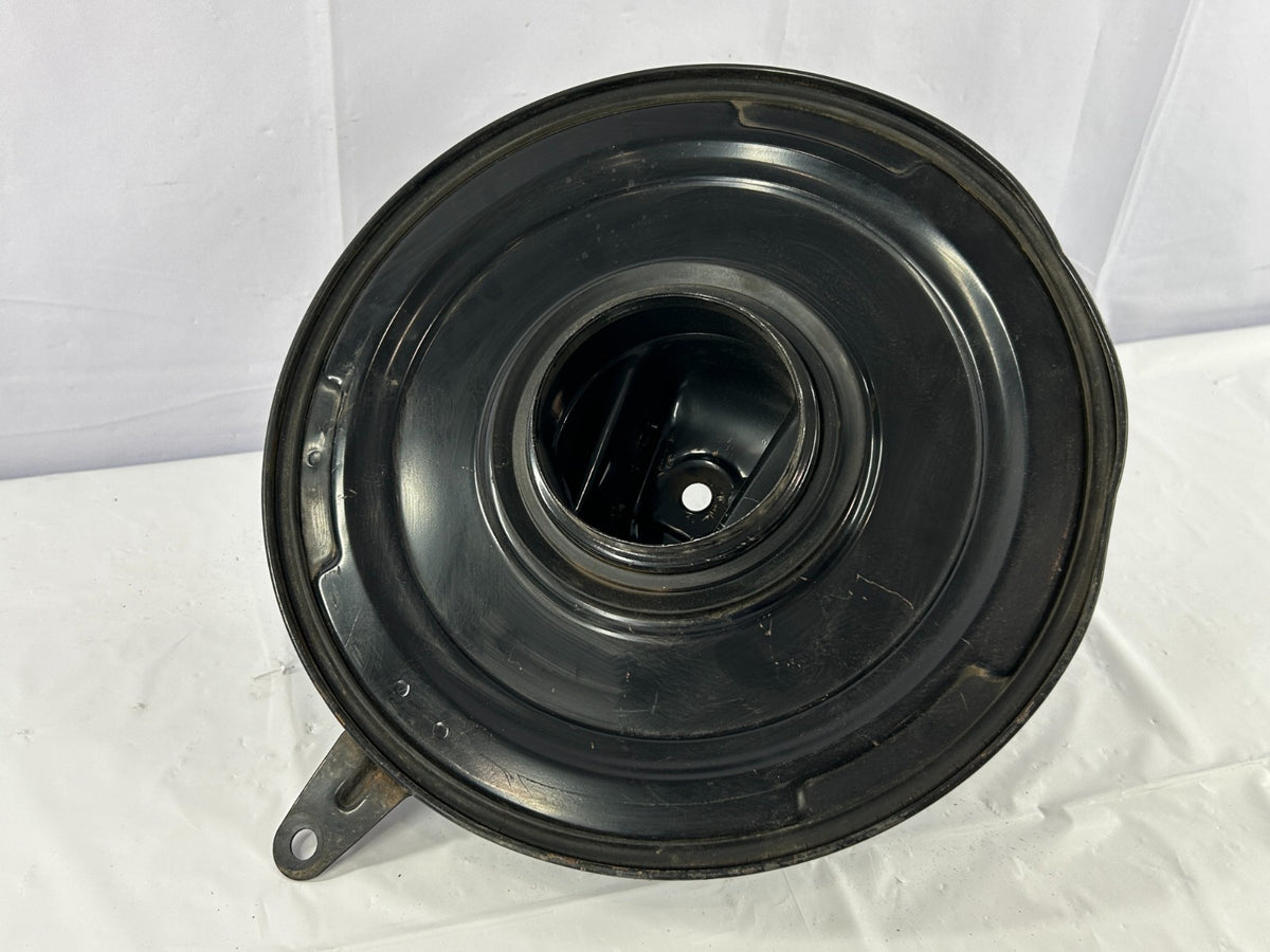 88-90 Toyota Land Cruiser FJ62 Air Cleaner Canister Filter Lid OEM 17705-61130