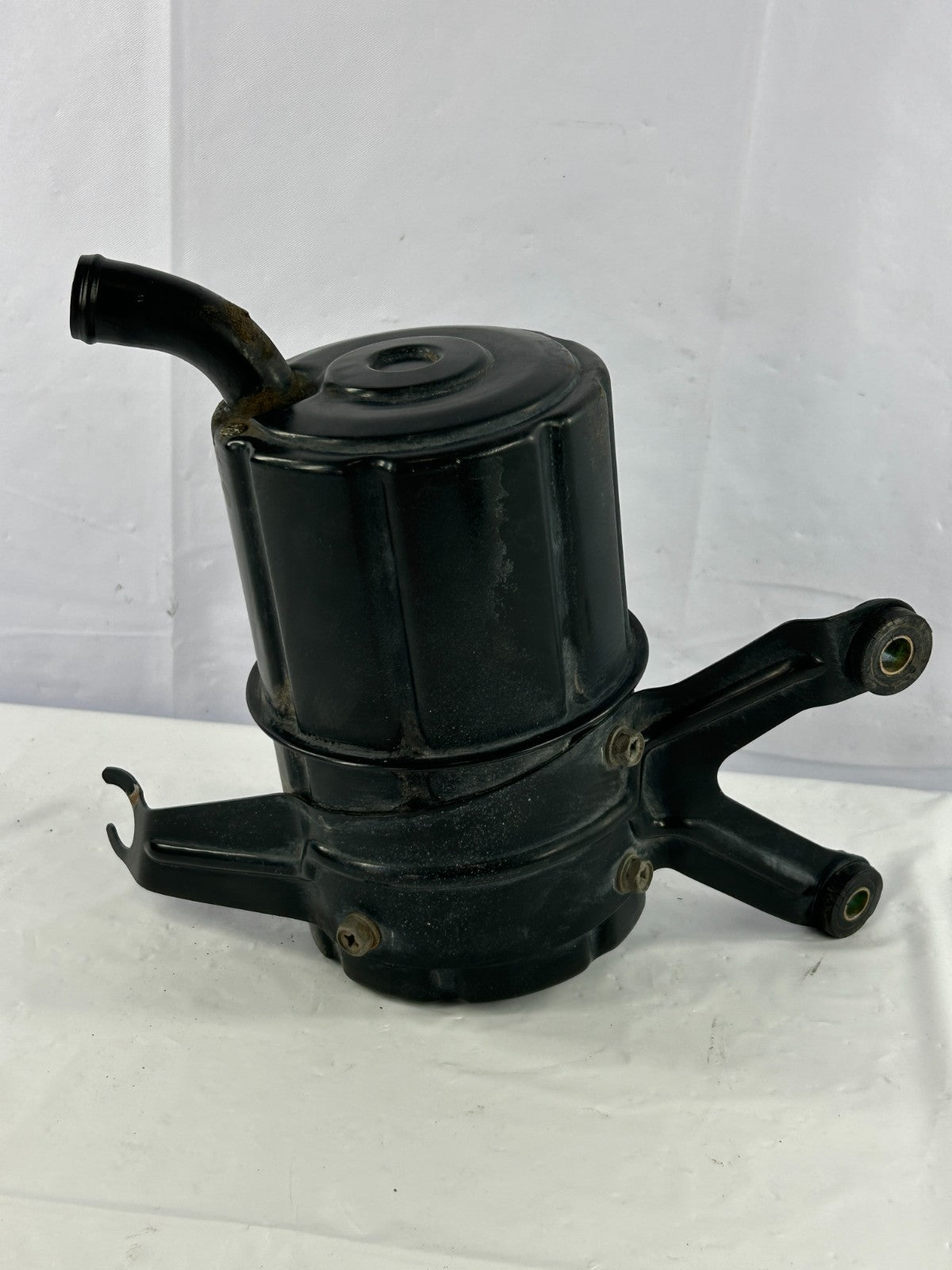 1988-1990 Toyota Land Cruiser FJ62 Air Suction Silencer OEM 17301-61010