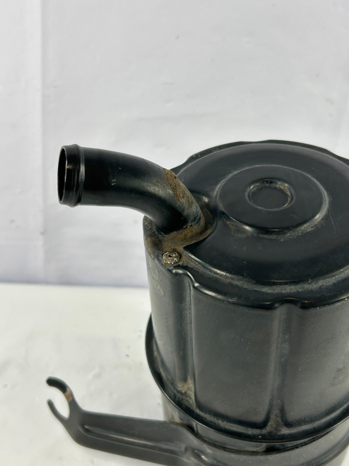 1988-1990 Toyota Land Cruiser FJ62 Air Suction Silencer OEM 17301-61010