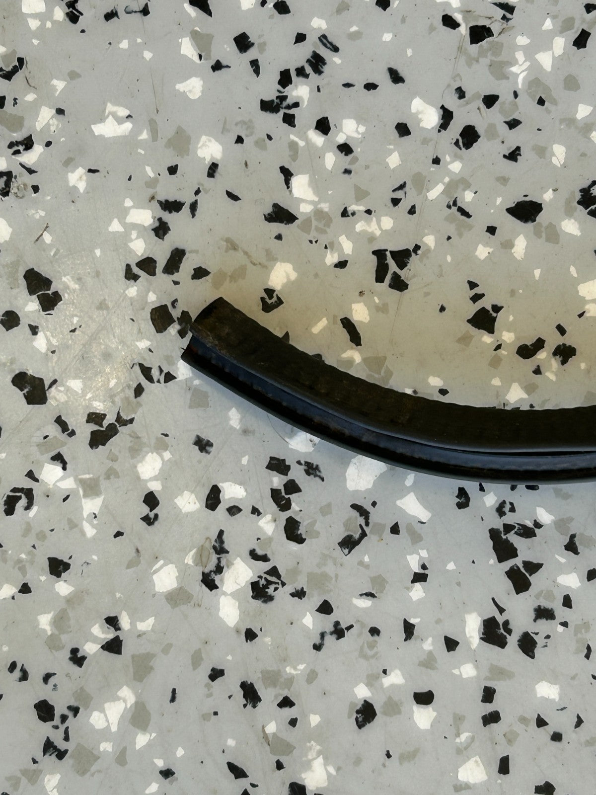 85-90 Toyota Land Cruiser Front Right Door Window Glass Run Seal OEM 68141-90A03