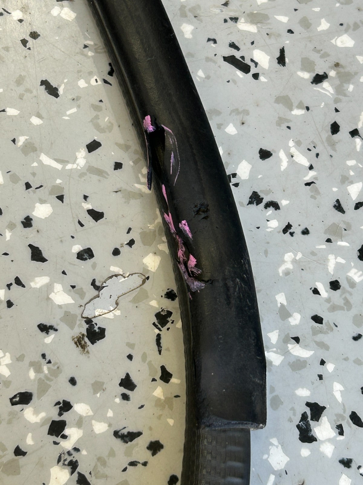 85-90 Toyota Land Cruiser Front Left Door Window Glass Run Seal OEM 68141-90A03