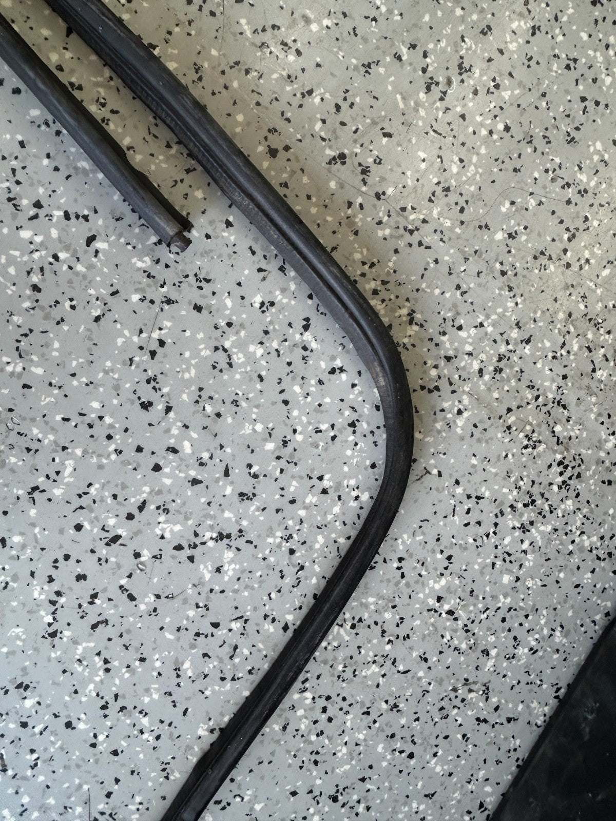 81-90 Toyota Land Cruiser Rear Hatch Liftgate Weatherstrip Seal OEM 68282-90A00