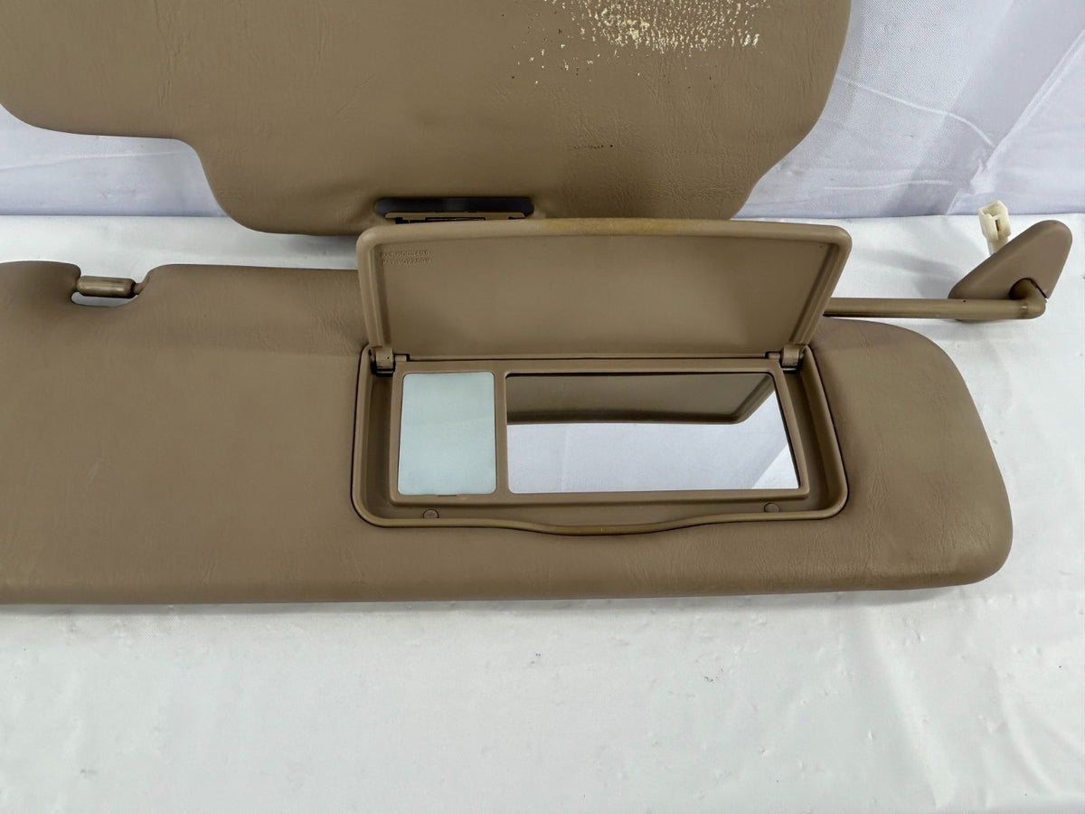 1999-2003 Toyota Land Cruiser Right Passenger Side Sun Visor OEM 74310-60772-A0