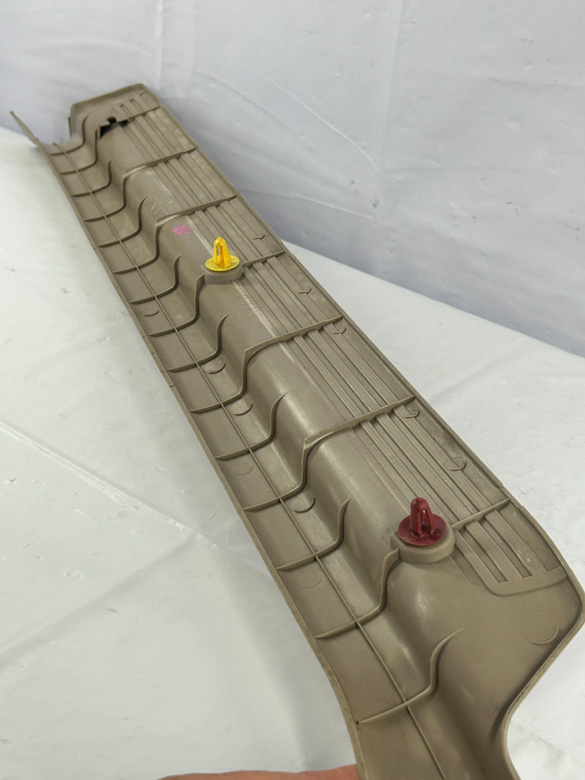 98-03 Toyota Land Cruiser Front Right Door Scuff Plate Beige OEM 67913-60040-A0