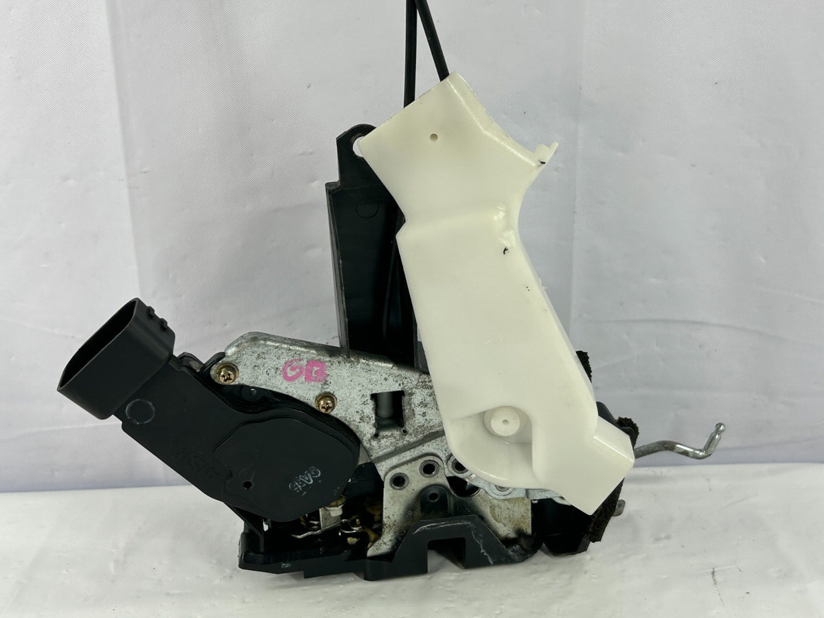 98-01 Toyota Land Cruiser Front Right Door Lock Latch Actuator OEM 69030-60081