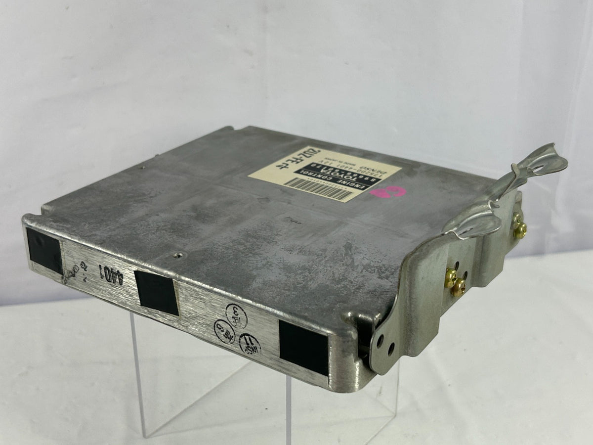 1999-2001 Toyota Land Cruiser Ecu Ecm Engine Control Module OEM 89666-60170