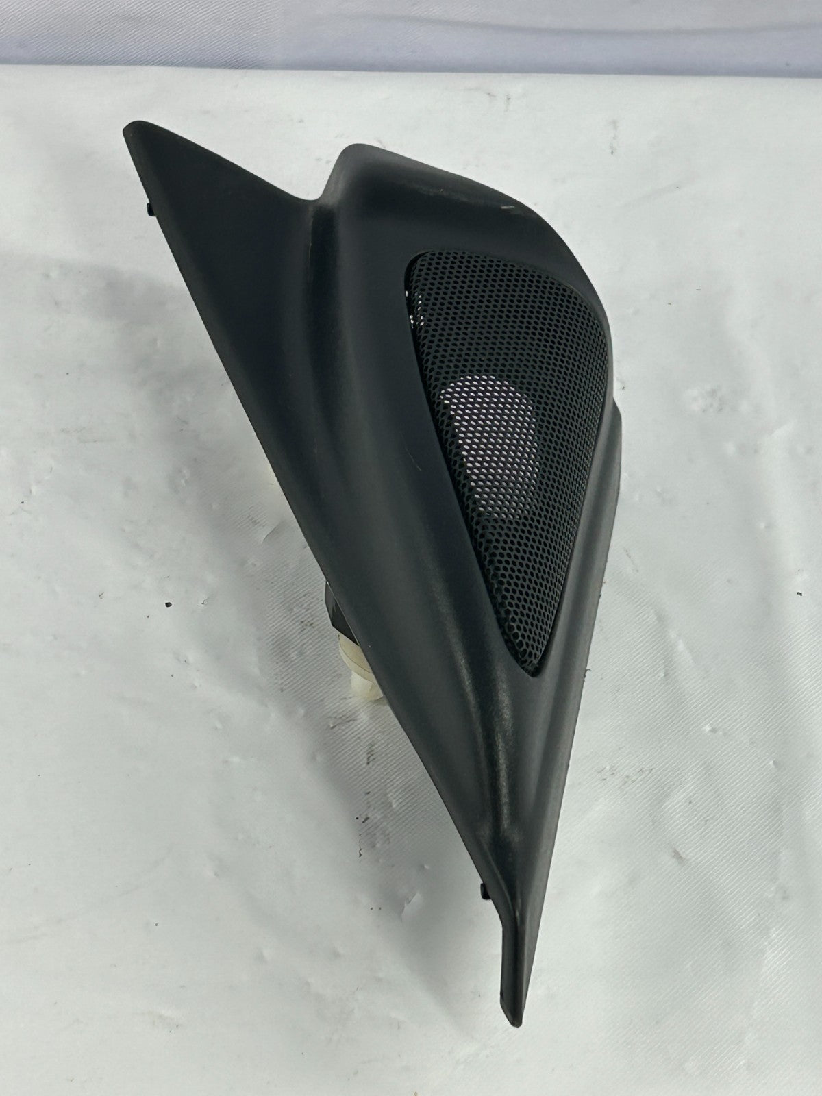 98-07 Toyota Land Cruiser Front Left Door Tweeter Grill Cover OEM 67492-60070