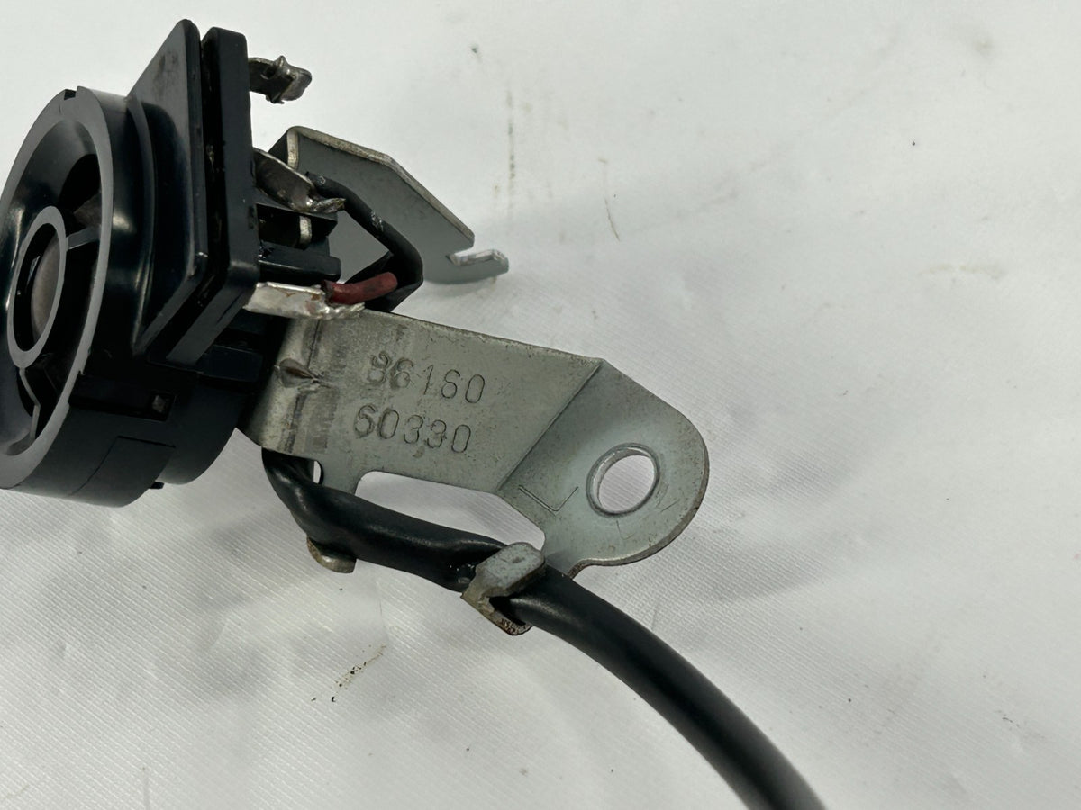 1998-2001 Toyota Land Cruiser Front Right Tweeter Speaker OEM 86160-60330