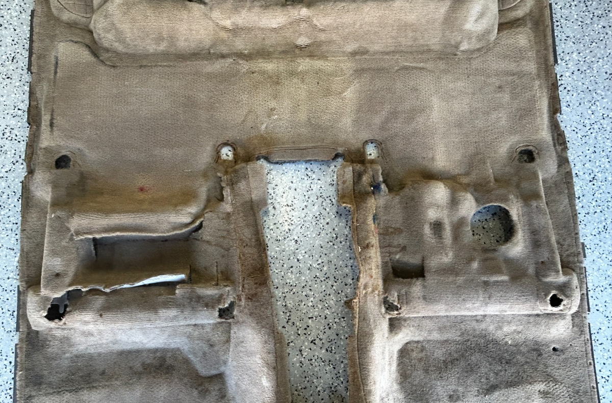 99-01 Toyota Land Cruiser Front Cabin Interior Floor Carpet OEM 58510-6B461-A0