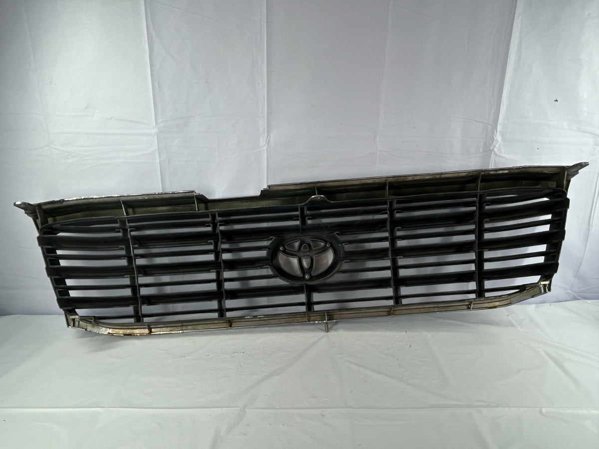 1998-2003 Toyota Land Cruiser Front Upper Radiator Grille Chrome OEM 53111-60340