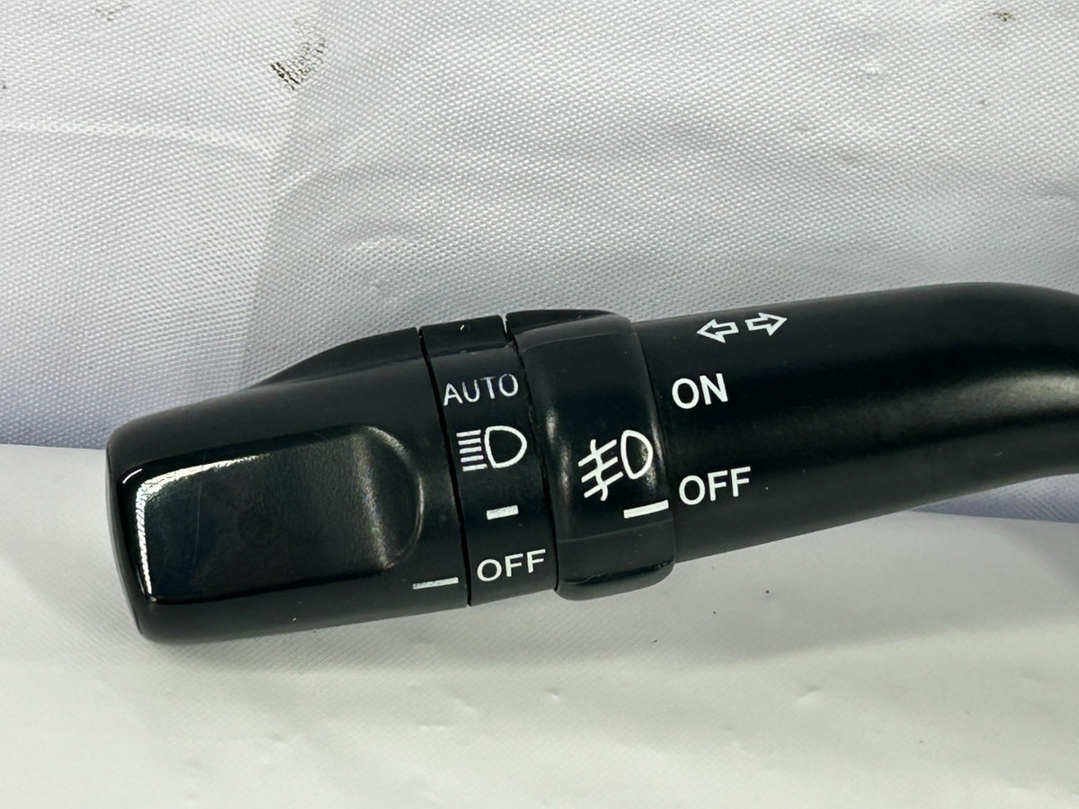 98-07 Toyota Land Cruiser Headlight Dimmer & Turn Signal Switch OEM 84140-33020