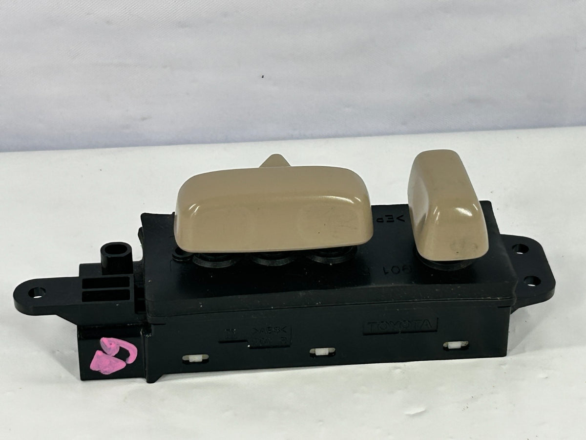 98-07 Toyota Land Cruiser Front RIGHT Power Seat Adjust Switch OEM 84922-60090