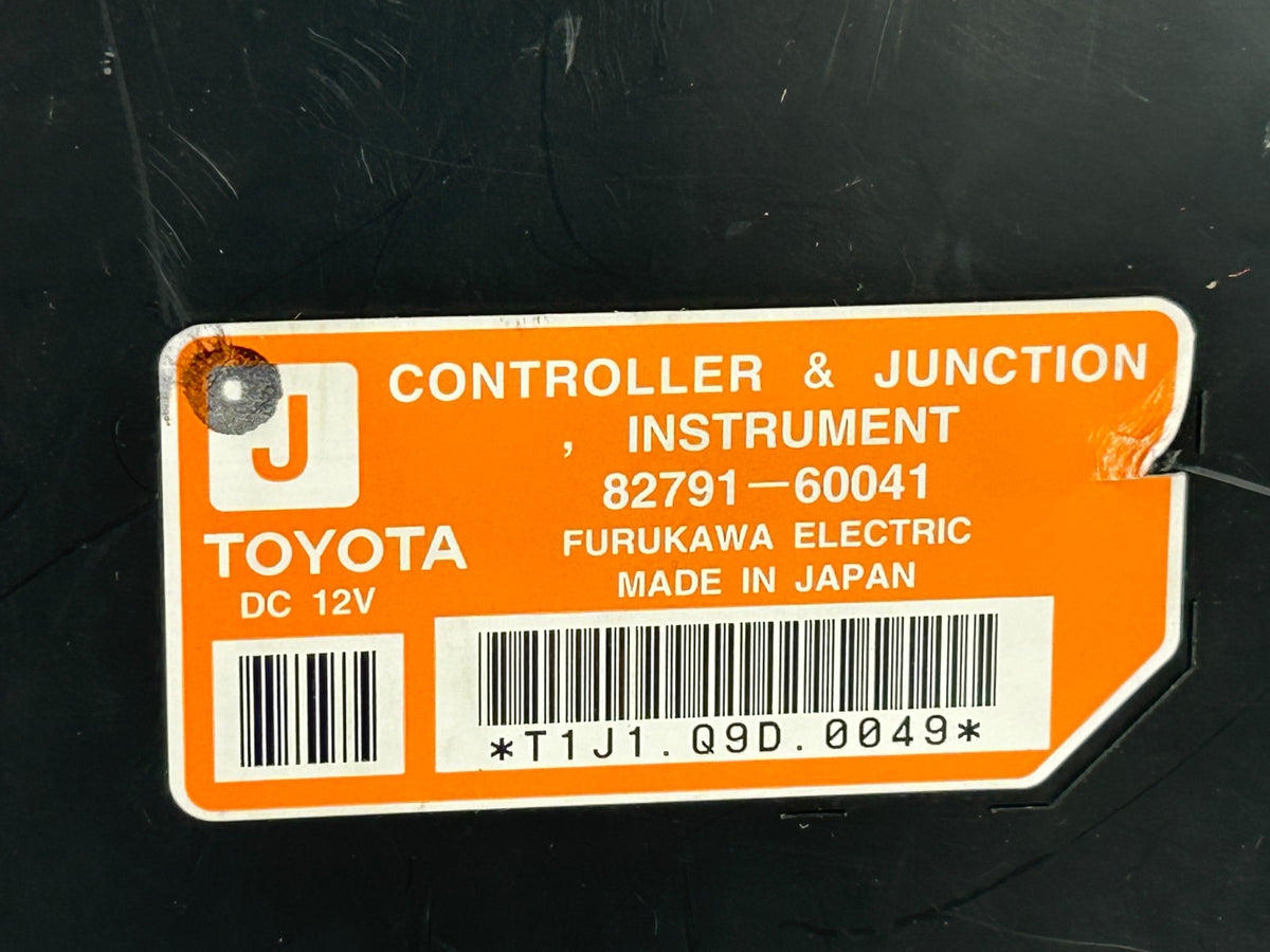 99-03 Toyota Land Cruiser Controller & Junction Instrument Panel OEM 82791-60041
