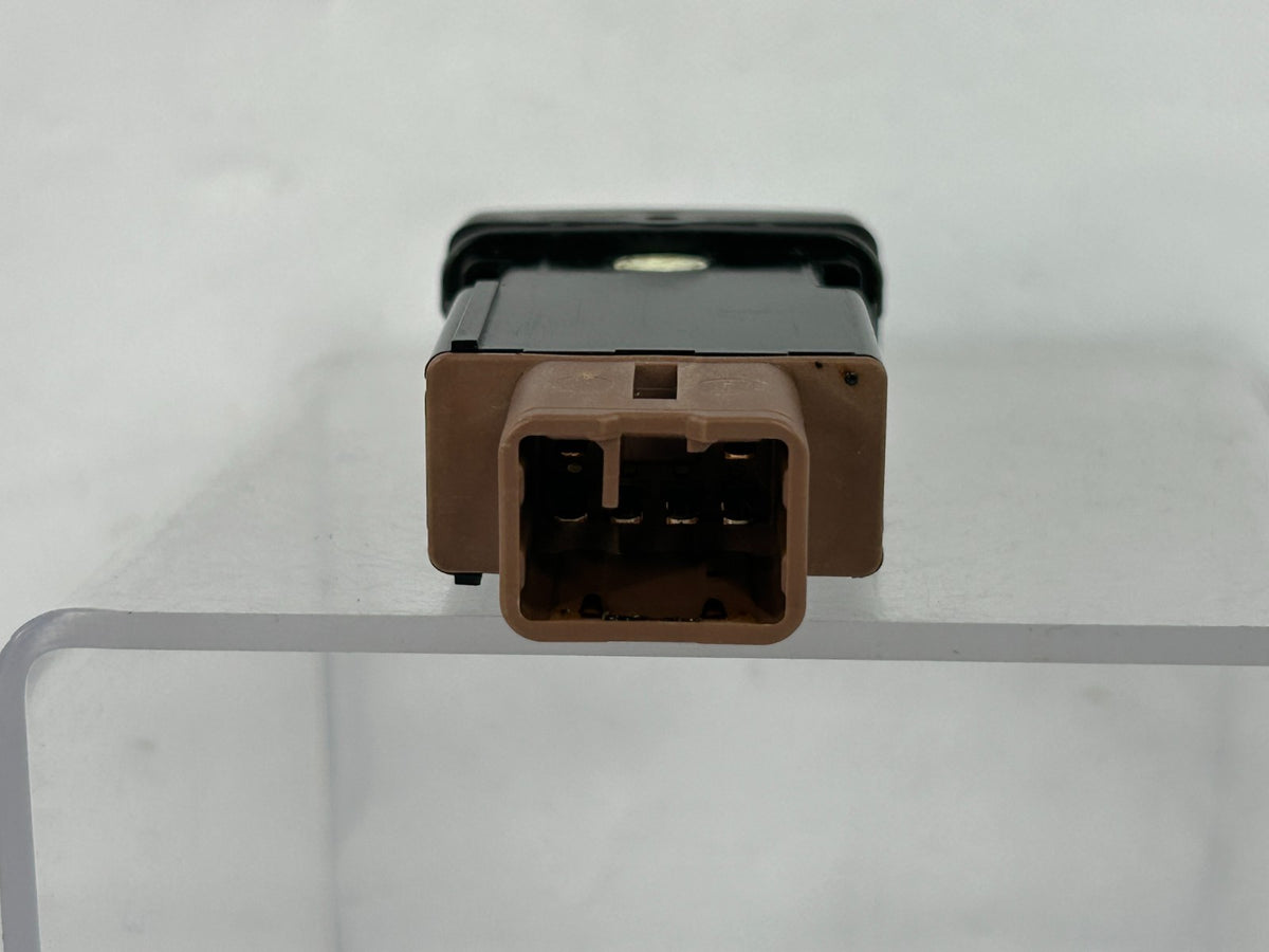 98-07 Toyota Land Cruiser Right Side Seat Heater Control Switch OEM 84751-60090
