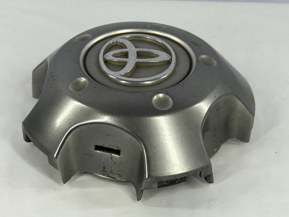 1998-2001 Toyota Land Cruiser Wheel Center Cap Hub Ornament OEM 42603-60250