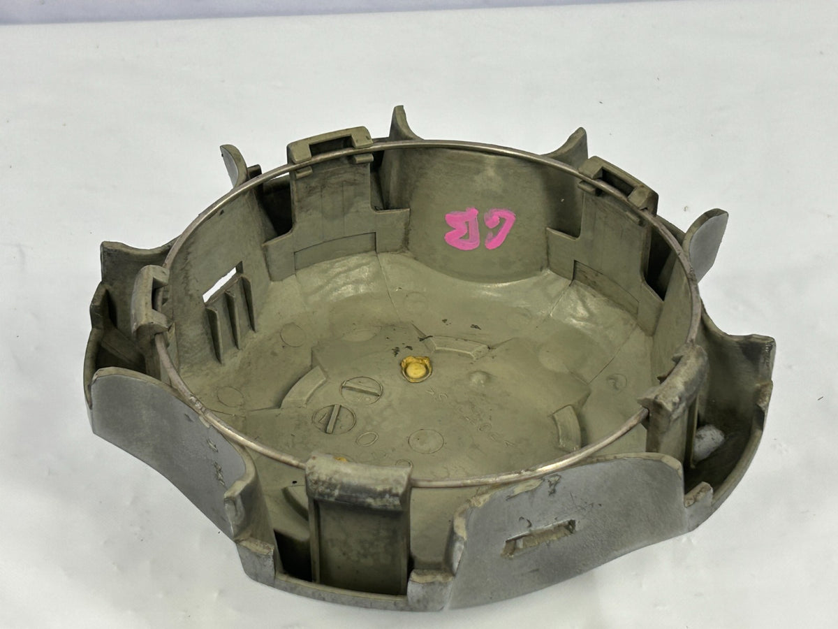 1998-2001 Toyota Land Cruiser Wheel Center Cap Hub Ornament OEM 42603-60250