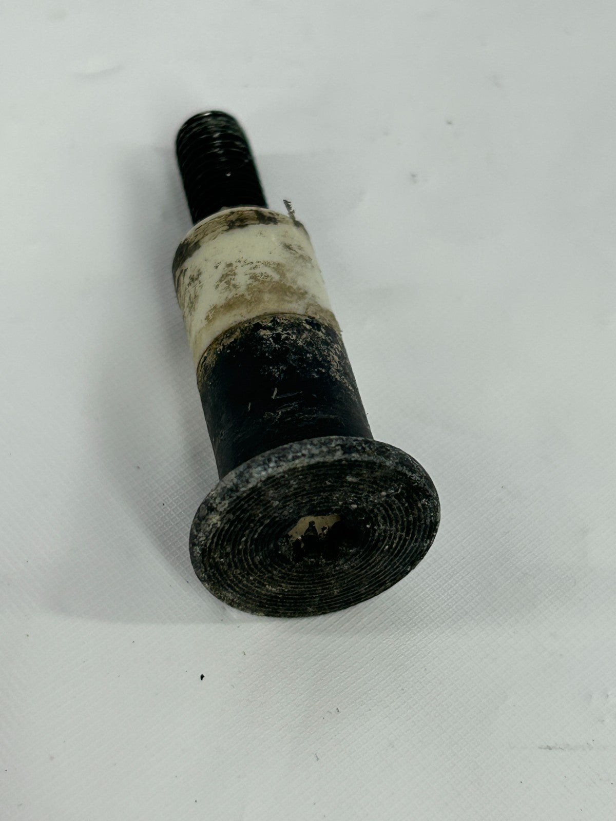 1998-2007 Toyota Land Cruiser Seat Belt Shoulder Anchor Mount Torx Bolts OEM