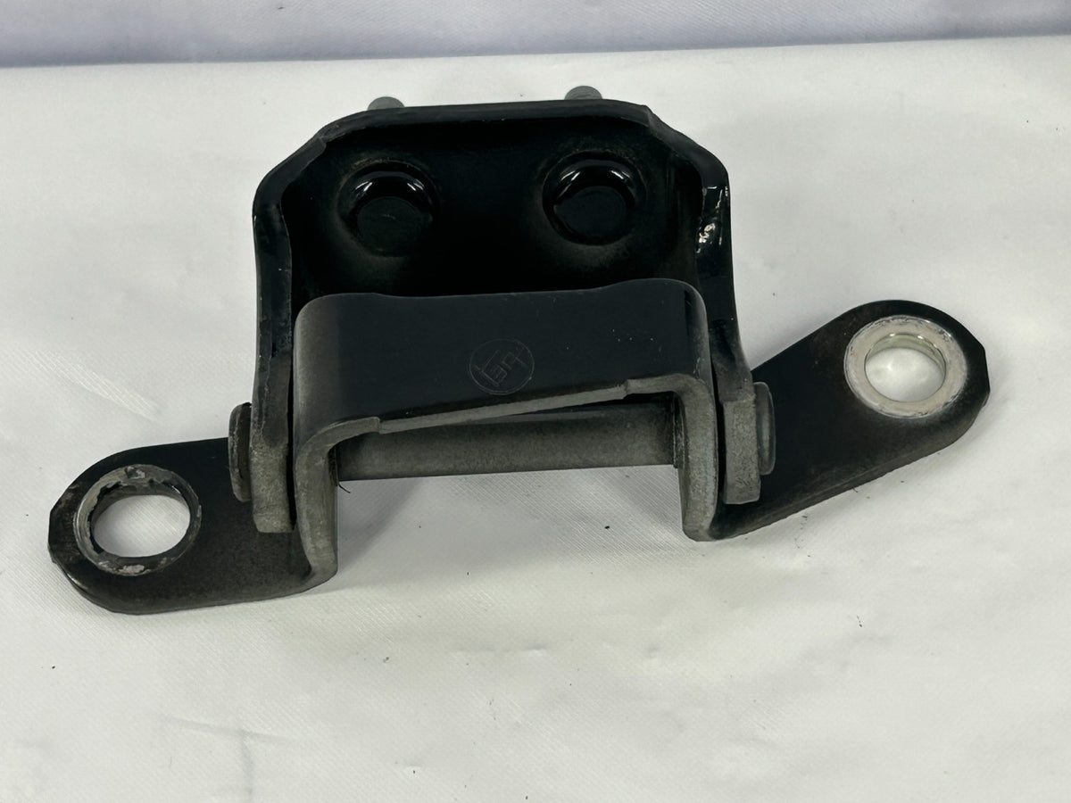 98-07 Toyota Land Cruiser Rear Left Upper & Lower Door Hinges OEM 68780-60030