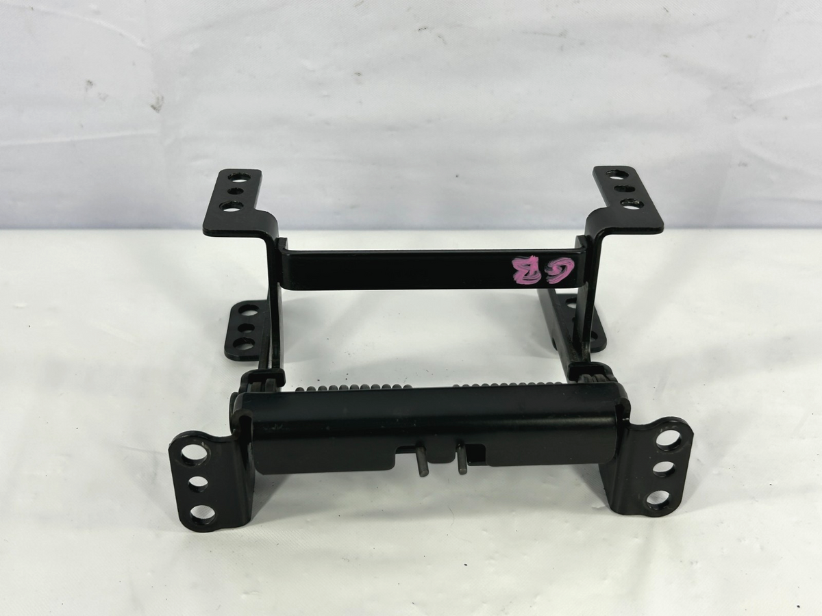 98-01 Toyota Land Cruiser Center Console Armrest Lid Box Hinge OEM 58907-60050