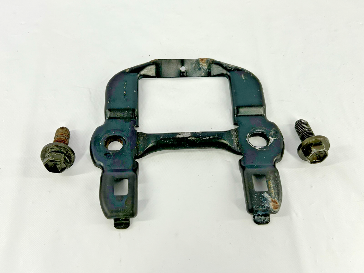 1998-2007 Toyota Land Cruiser Rear Seat Cushion Lock Striker OEM 72607-60040
