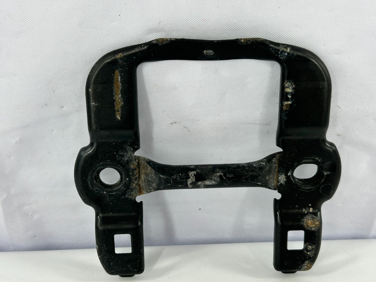 1998-2007 Toyota Land Cruiser Rear Seat Cushion Lock Striker OEM 72607-60040