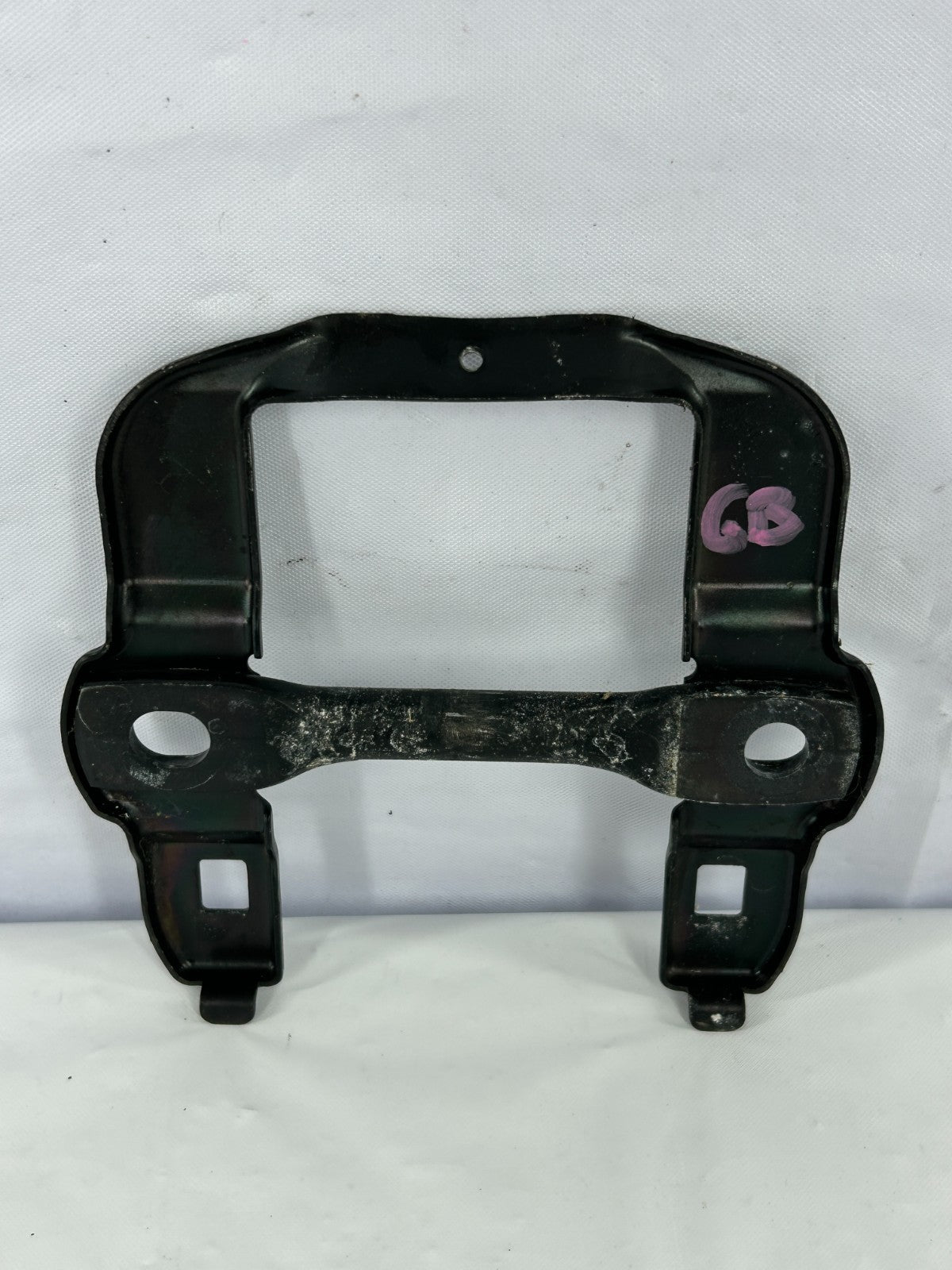 1998-2007 Toyota Land Cruiser Rear Seat Cushion Lock Striker OEM 72607-60040