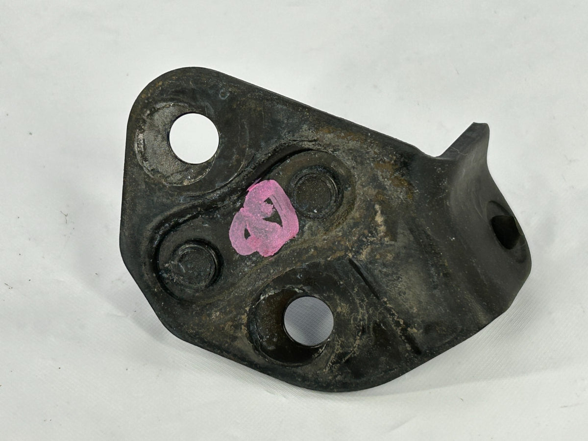 98-07 Toyota Land Cruiser Right Back Door Latch Striker Plate OEM 69450-60021