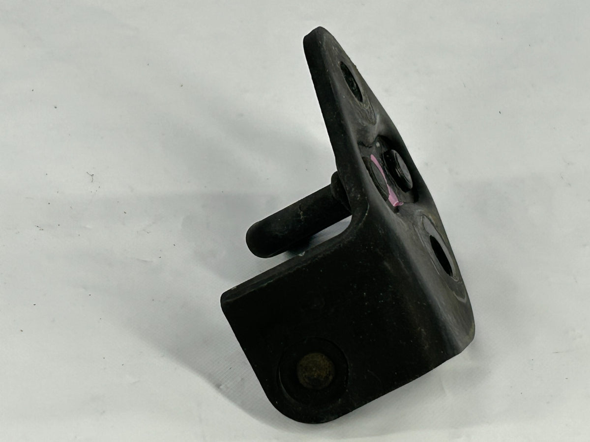 98-07 Toyota Land Cruiser Left Liftgate Door Latch Striker Plate OEM 69460-60020