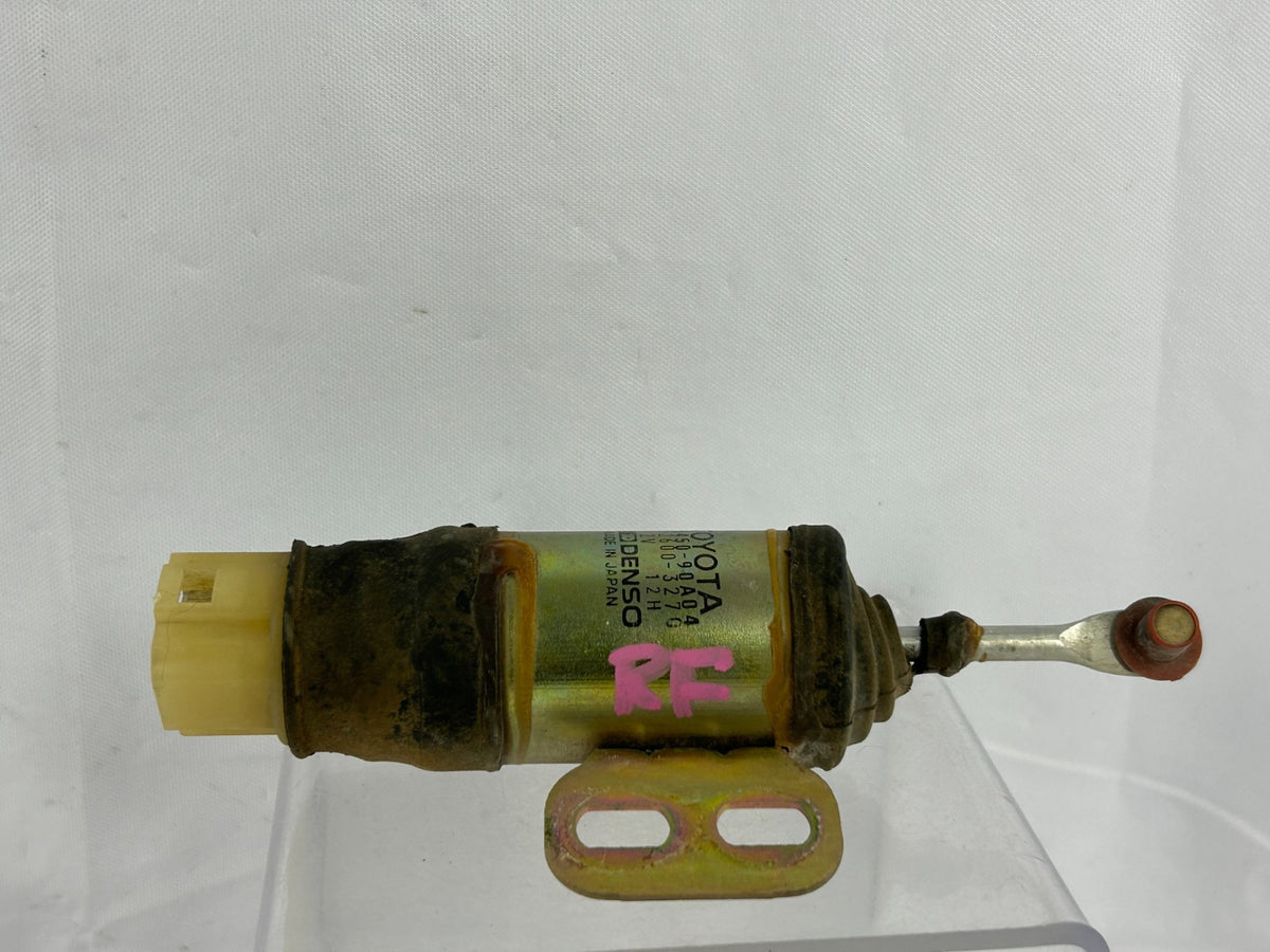 88-90 Toyota Land Cruiser Front Right Door Lock Actuator Solenoid OEM 8545090A04