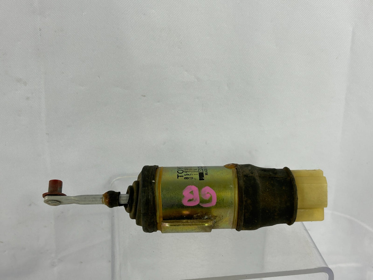 88-90 Toyota Land Cruiser Front Right Door Lock Actuator Solenoid OEM 8545090A04