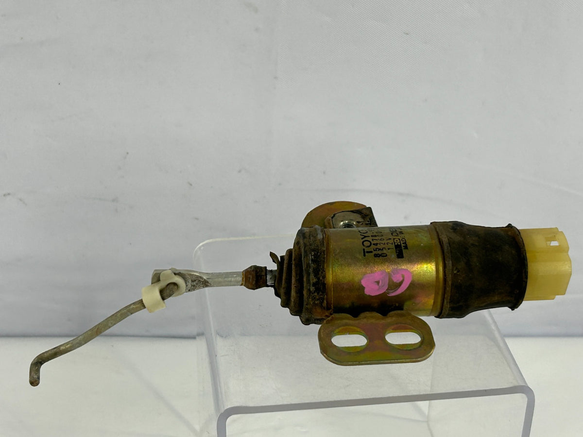 88-90 Toyota Land Cruiser Rear Right Door Lock Actuator Solenoid OEM 85470-90A02