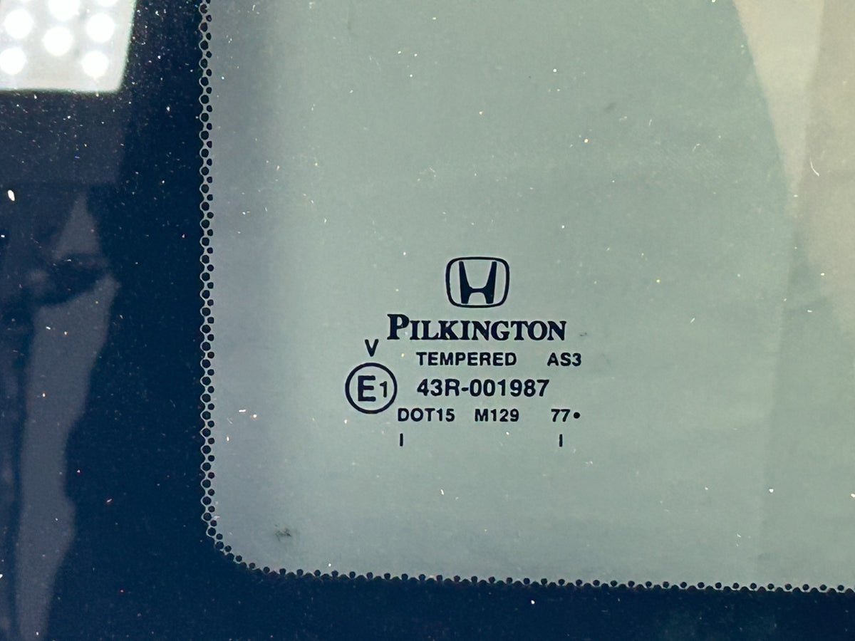 09-15 Honda Pilot Touring Sunroof Moonroof Roof Window Glass OEM 70200-SZA-A02
