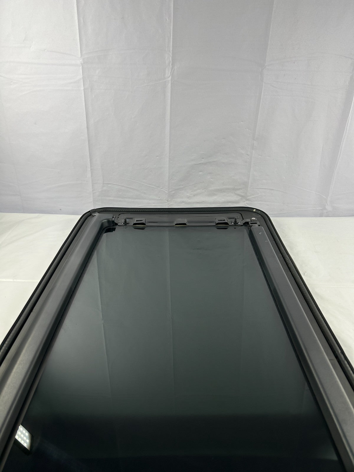 1998-2001 Lexus LX470 Sunroof Moonroof Roof Window Glass Panel OEM 63201-60063