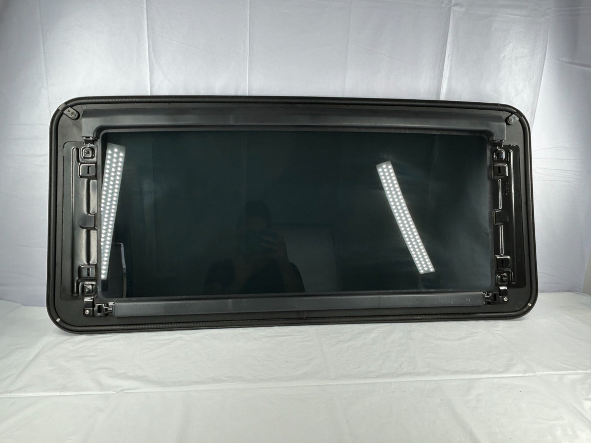 1998-2001 Lexus LX470 Sunroof Moonroof Roof Window Glass Panel OEM 63201-60063
