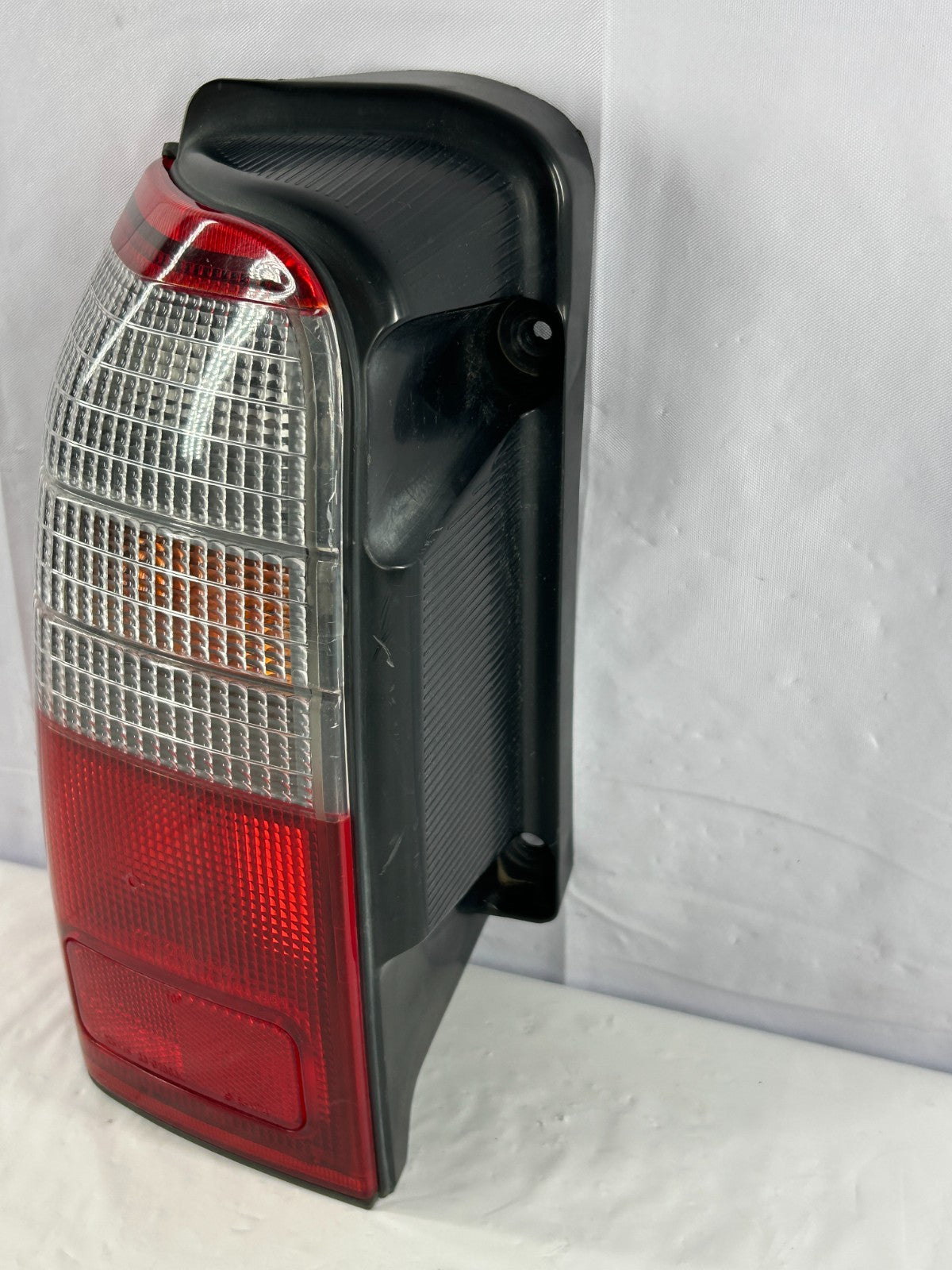 1996-2001 Toyota 4Runner Rear Left Driver Side Tail Light Lamp OEM 81560-35120