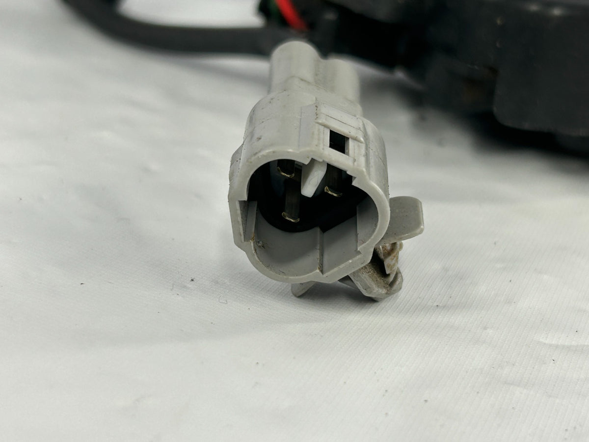 97-99 Toyota 4Runner Front Left Driver Door Lock Latch Actuator OEM 69320-35460
