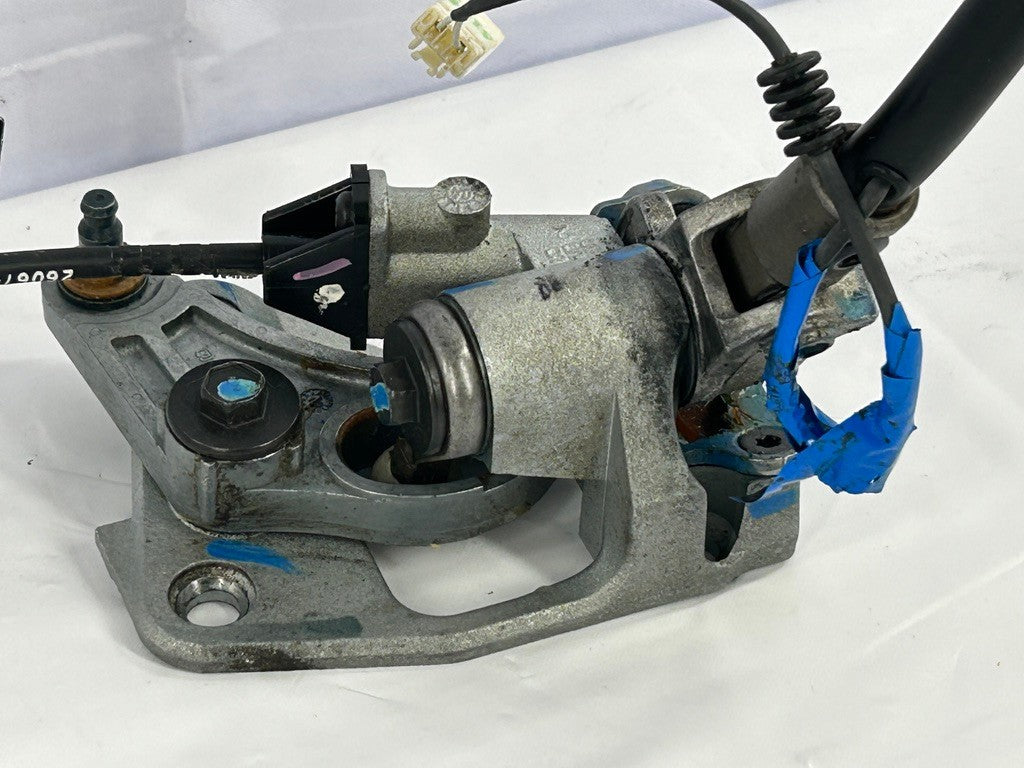 2000-2006 Toyota Tundra Steering Column Gear Shifter Lever OEM 33501-0C020