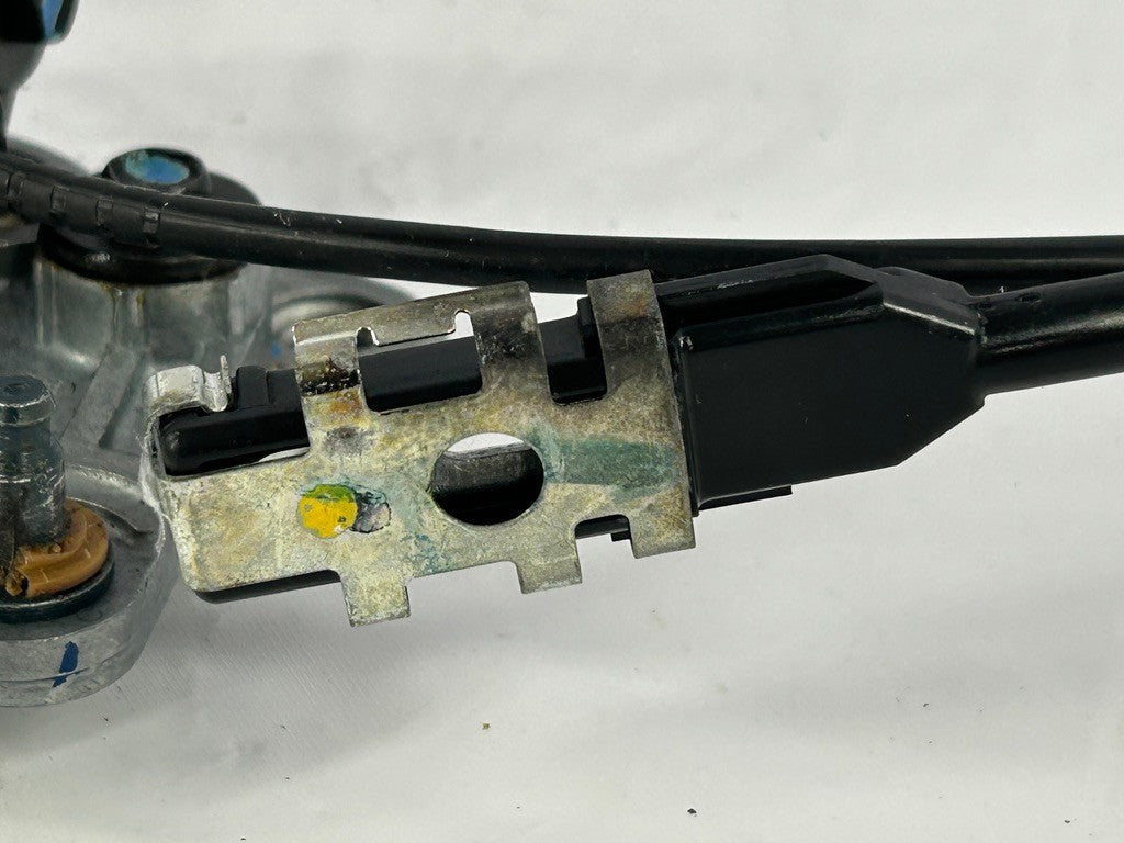 2000-2006 Toyota Tundra Steering Column Gear Shifter Lever OEM 33501-0C020