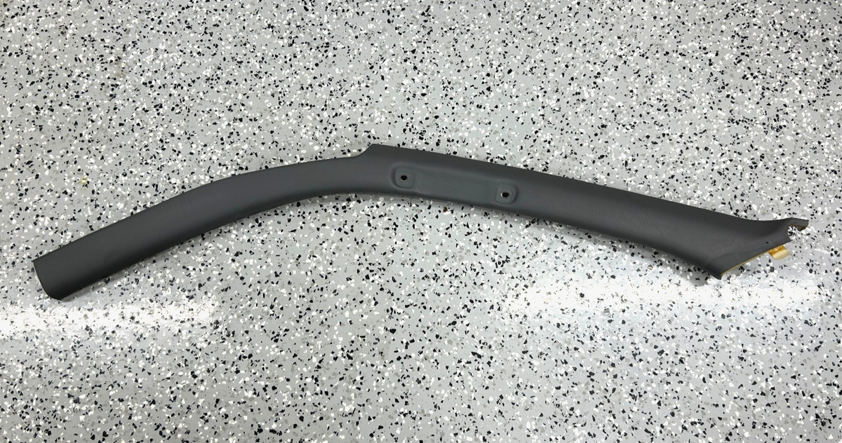 1998-2002 Lexus LX470 Body Left Front A-Pillar Panel Gray Trim OEM 6222060102A1