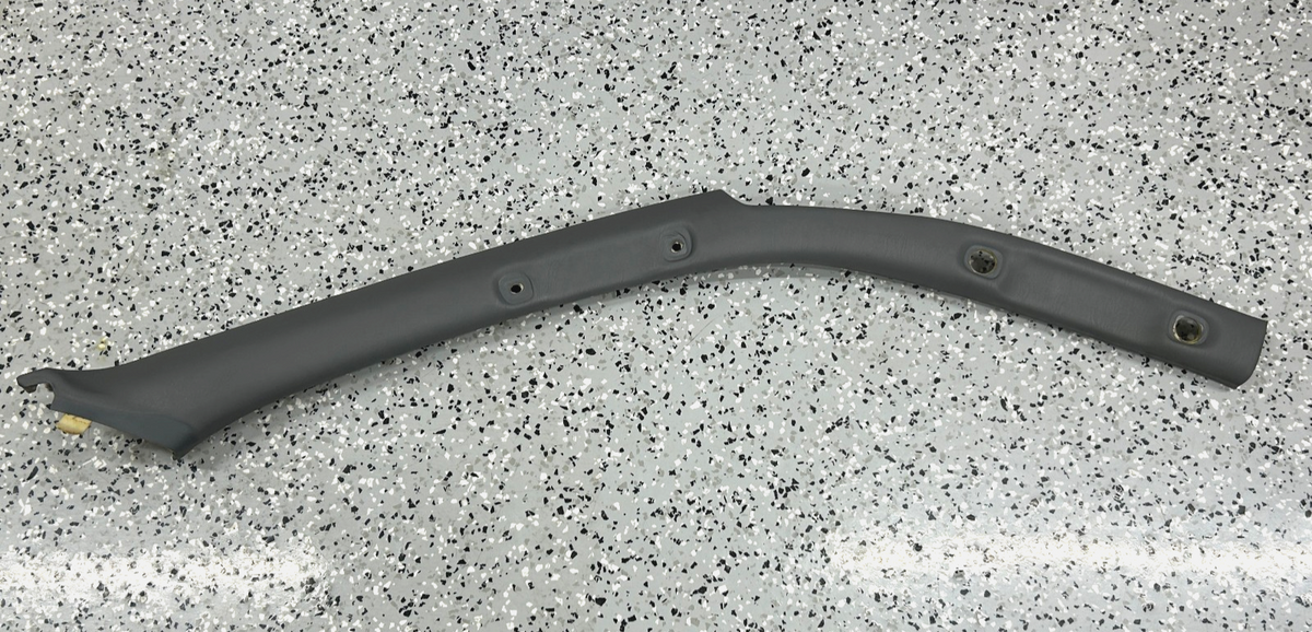 1998-2002 Lexus LX470 Body Right Front A-Pillar Panel Gray Trim OEM 6222060102A1