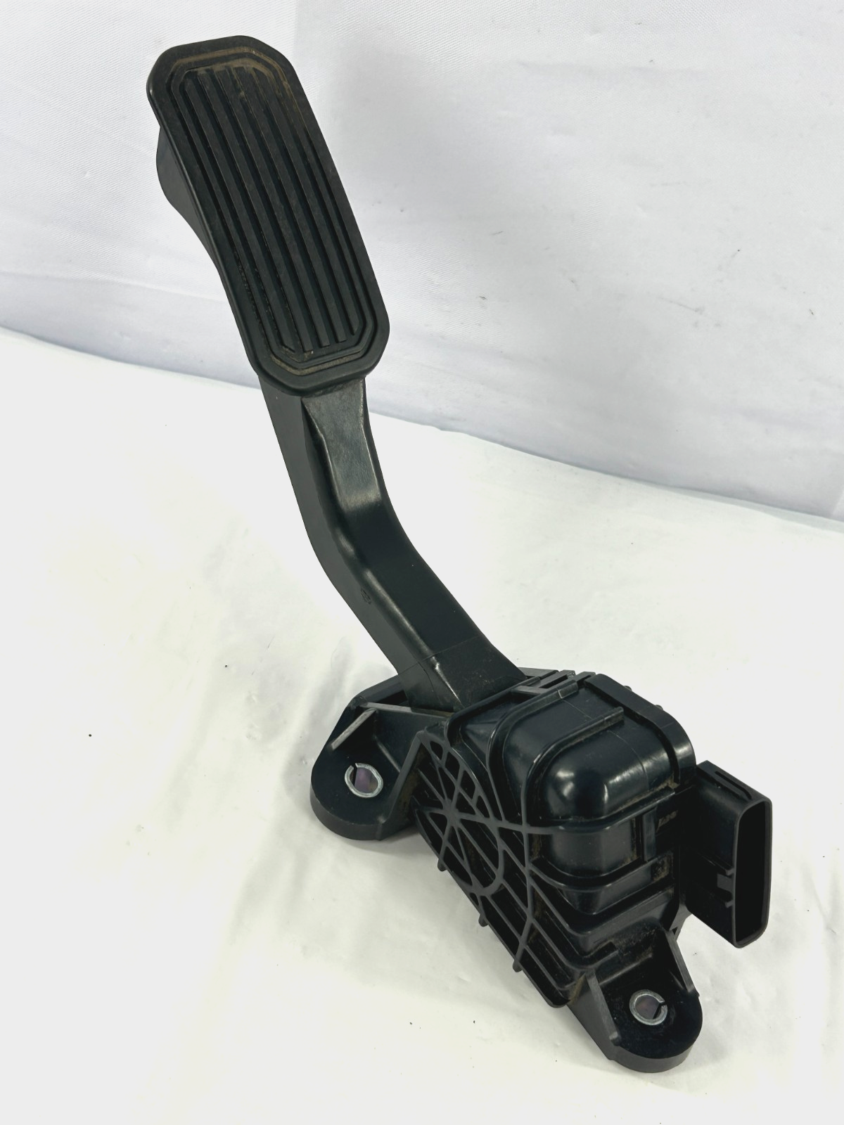 2003-2007 Toyota Sequoia SR5 Accelerator Gas Pedal Assembly OEM 78120-0C050