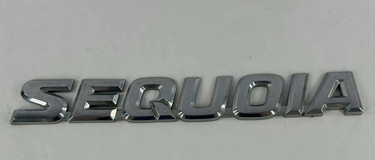 01-07 Toyota Sequoia Rear Hatch Trunk Tailgate Emblem Logo Badge OEM 75471-0C020
